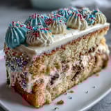 Festive vanilla sheet cake with Class of 2026 buttercream piping, perfect for graduation celebrations.